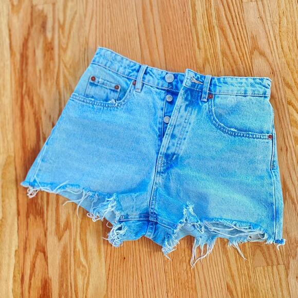 ZARA Wash Blue Denim Distresses Button Fly High Rise Cut Out Style Shorts 4us - Picture 4 of 10